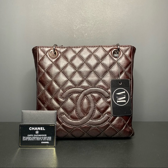 CHANEL Handbags - CHANEL • PST SHOPPING TOTE